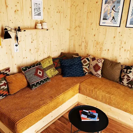 Modernes Tiny House Am Wald 別荘 *